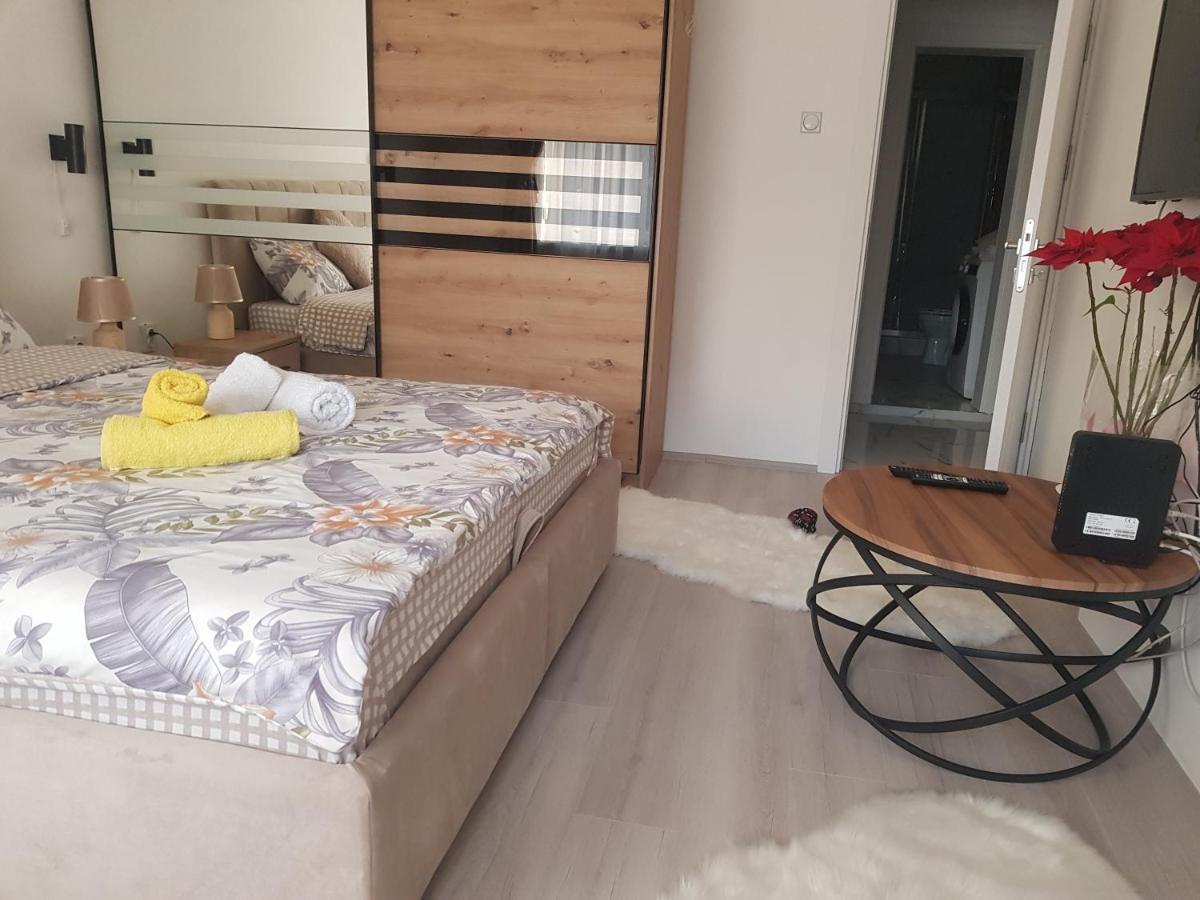 City Diamond Apartment Скопие Екстериор снимка